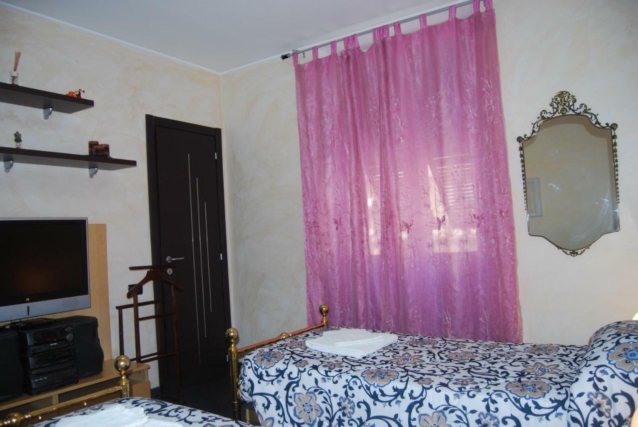 Casa Mama Guesthouse Janov Exteriér fotografie