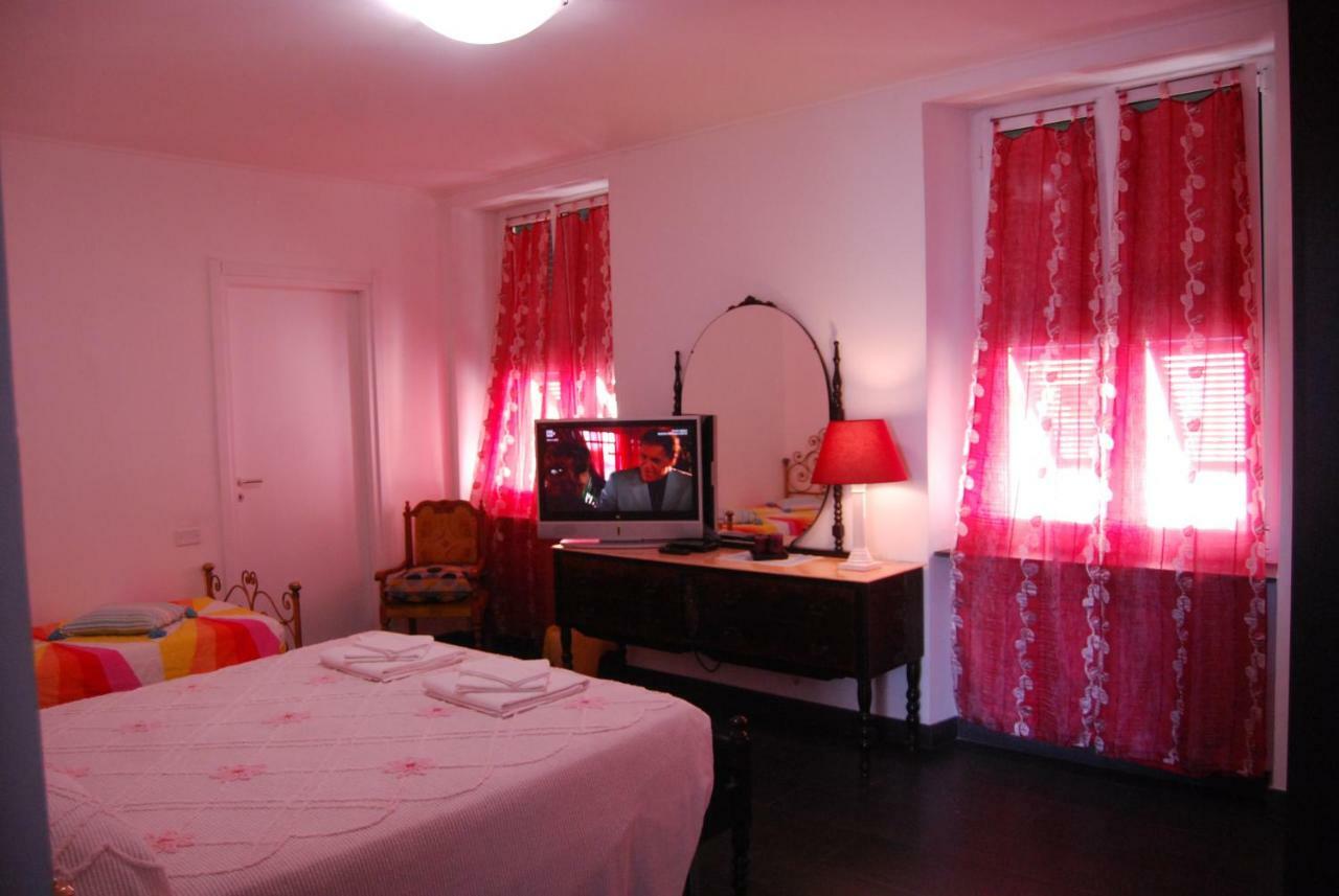 Casa Mama Guesthouse Janov Exteriér fotografie
